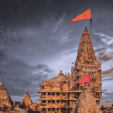 dwarkadheesh temple