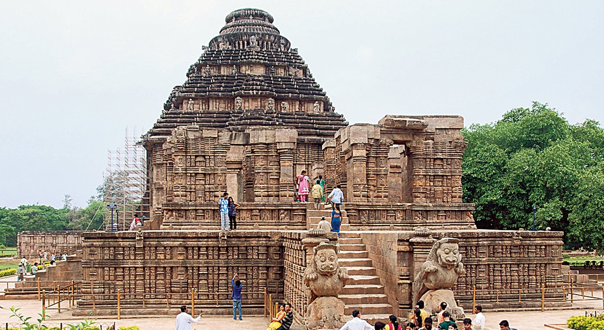 Puri Tour Package from Nashik